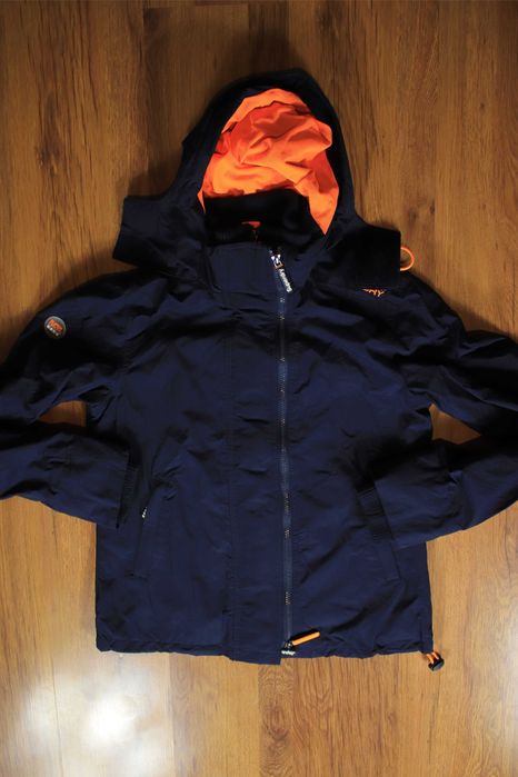 Kurtka Superdry r. M granatowa z kapturem przeciwwiatrowa męska