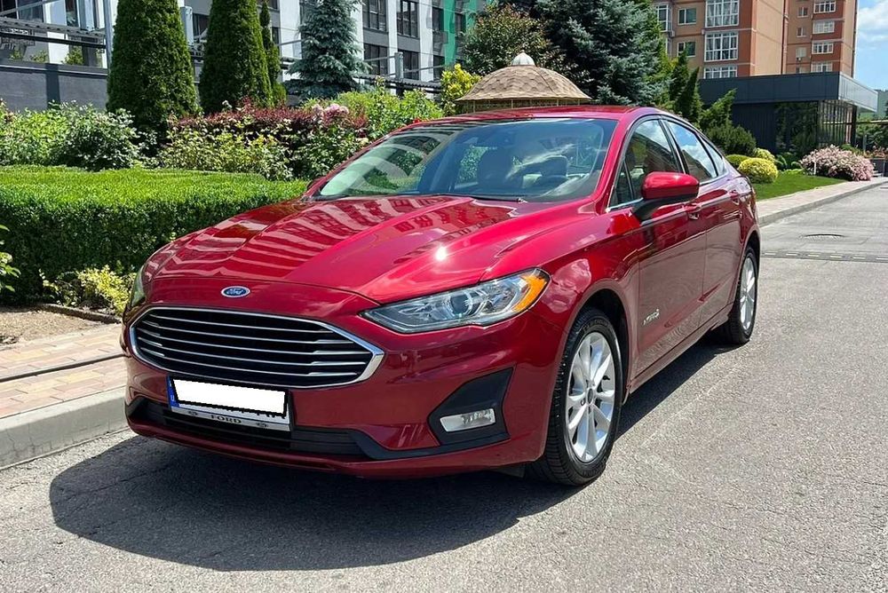 Аренда авто Гібрид Ford Fusion від 900грн/день оренда под такси