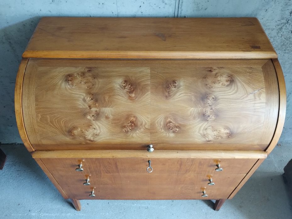 SEKRETARZYK Biurko. Dowóz do 50 km Gratis