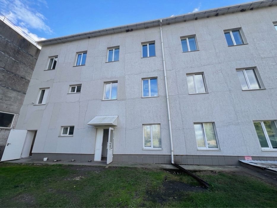 Продаж / Складське приміщення  Иванковский район, Иванков, вул. Пролетарская