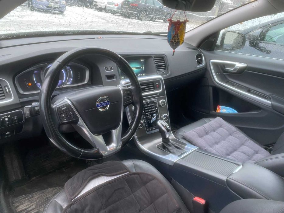 Volvo s60 2015р PREMIER