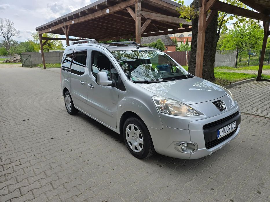 Peugeot Partner Sprowadzony !!! Zarejestrowany !!! Panorama ! Stan BDB !!! Polecam !!!
