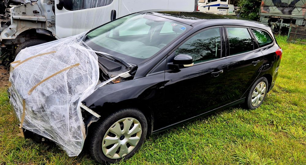 Lusterko prawe 6 pinów Ford Focus Mk3 z kierunkowskazem FB NOWE