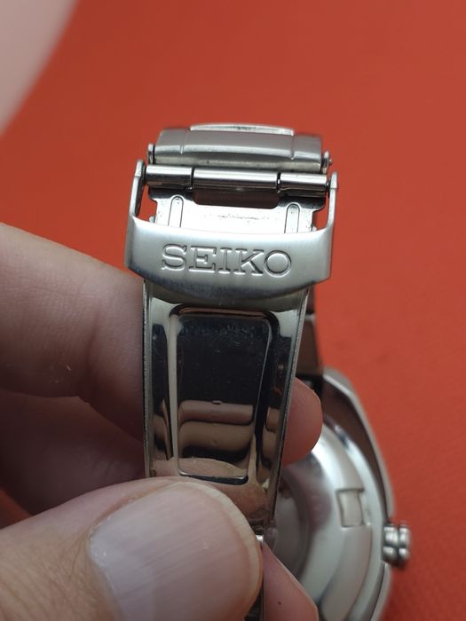 Seiko kinetic GMT