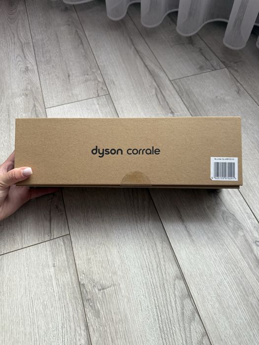Продаю Dyson  Corrale