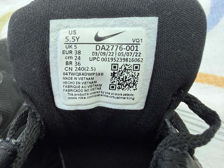 Tenis NIKE Star Runner, número 38 (UK 5) pretas