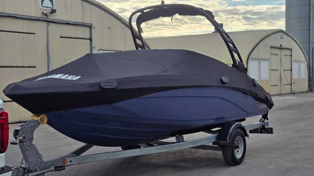 Jacht motorowy YAMAHA 195S