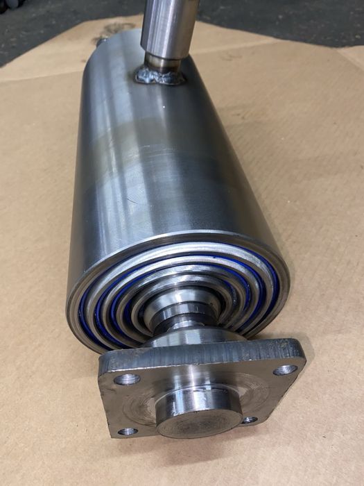 Цилиндр гидроцилиндр к автотракторной технике камаз зил газ ремонт