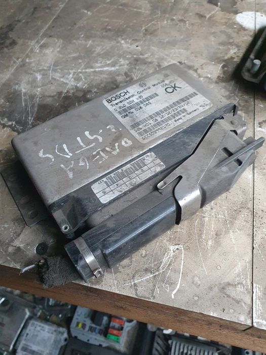 komputer sterownik silnika opel 0260002437 96018085
