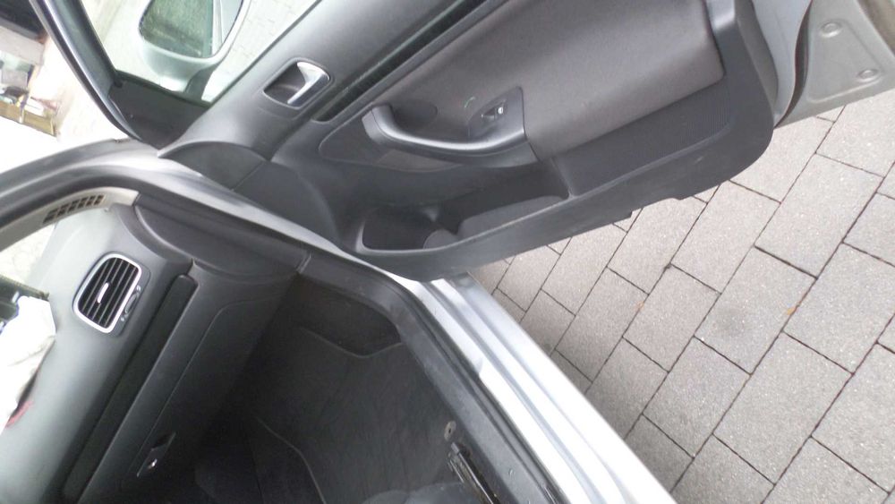 Volkswagen Golf VI 1,6 TDI 2012 silnik CAYC