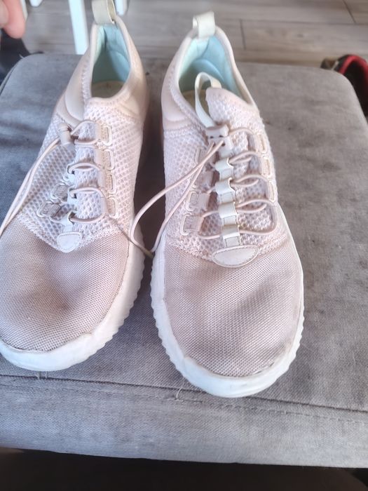 Buty sportowe damskie rozmiar 41