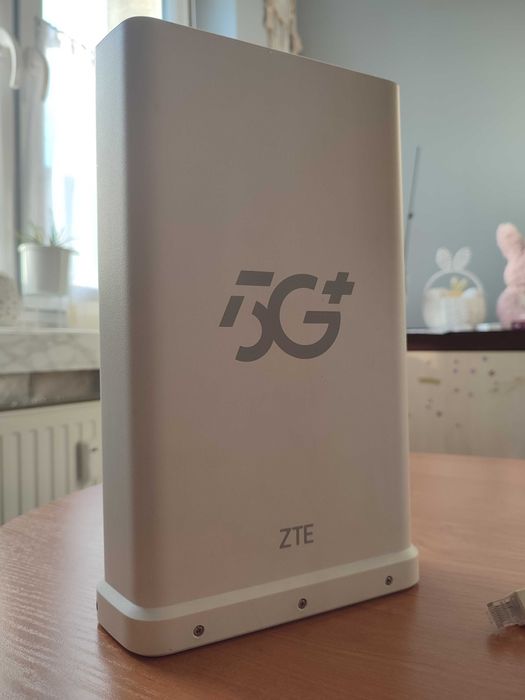 ZTE MC889A Pro 5G ODU router zewnętrzny 5G LTE CAT.18/20