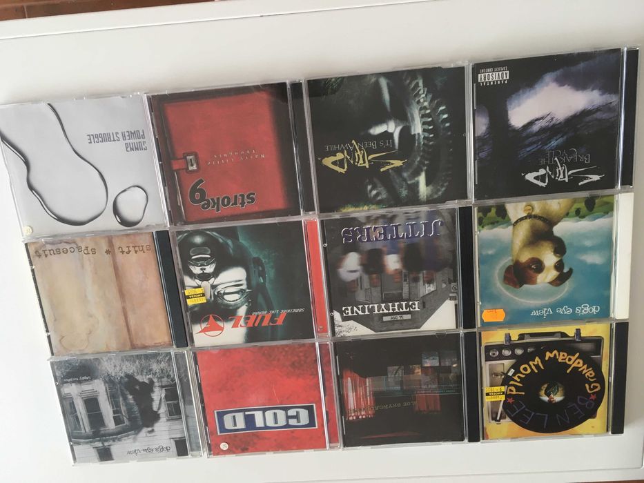 Lot 12 Various CDs