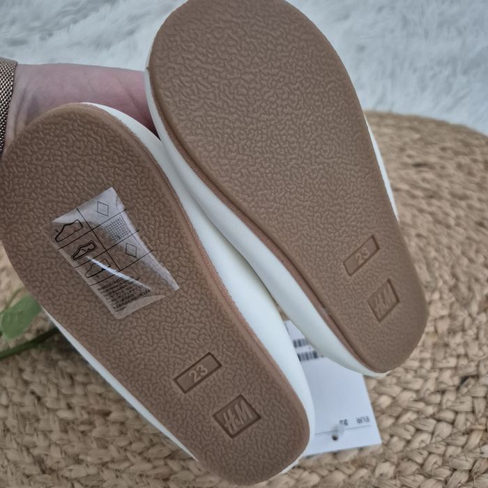 H&M * nowe * balerinki * Białe 23
