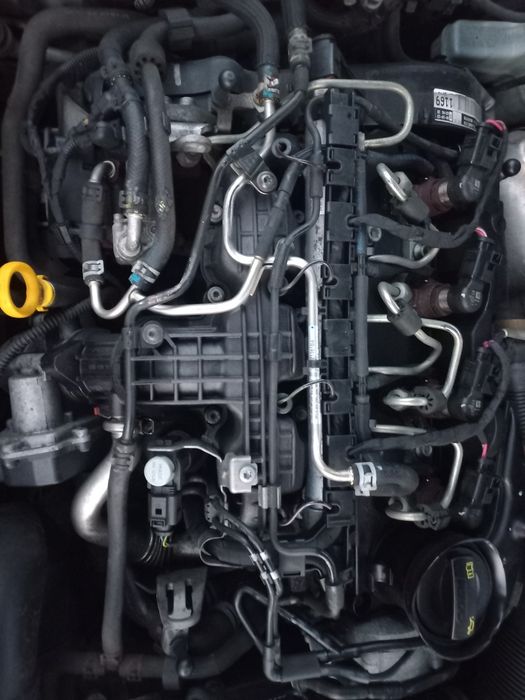 Silnik słupek 1.6 Tdi CAY vw golf 6 passat b7 vw cc a3 8p