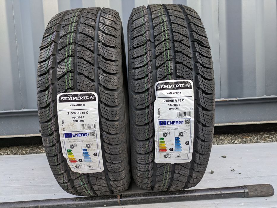 215/65R15C Semperit Van Grip 3 Zima