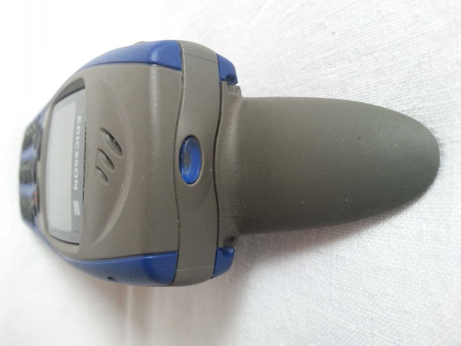 Telefon komórkowy Ericsson R310s