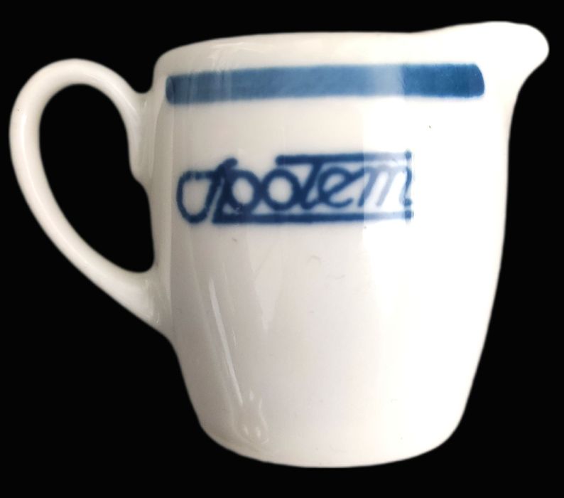 Mlecznik Społem PRL jak porcelana retro