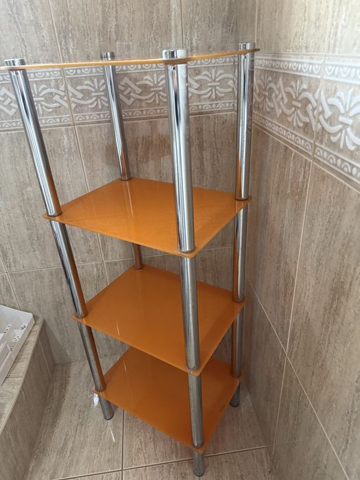 Estante Laranja Casa de Banho