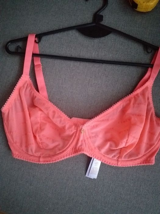 Biustonosz stanik savage X fenty  34 E