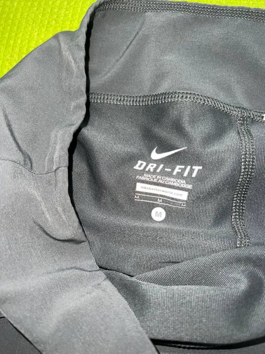 Тенісна спідниця Nike