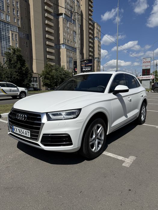 AUDI Audi Q5 2018 VIN WA1BNAFY9J2215468 фото оголошення 10 з 21