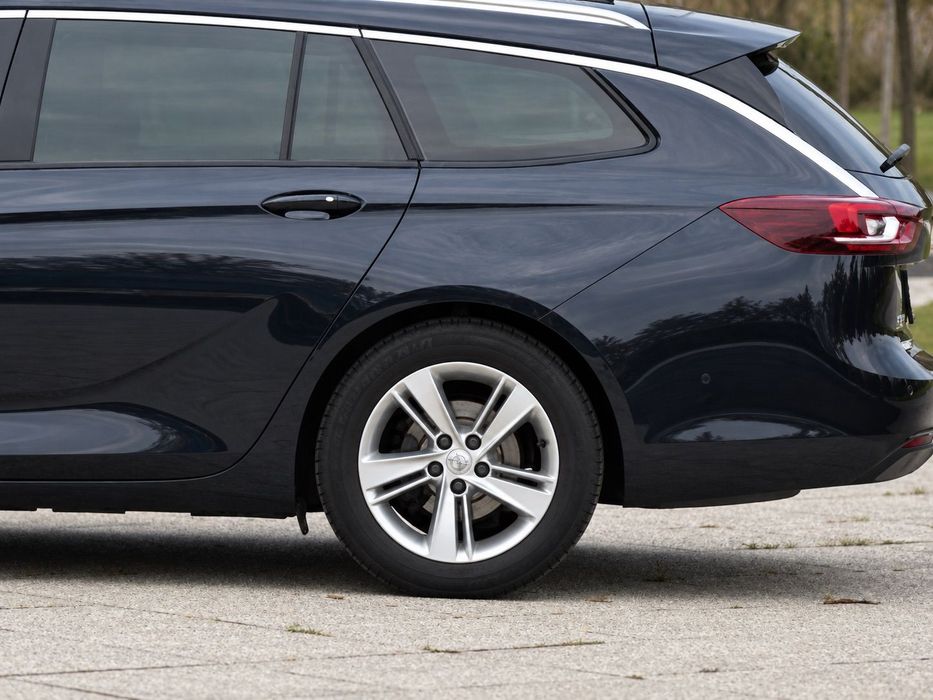 Opel Insignia reflektory matrycowe LED IntelliLux