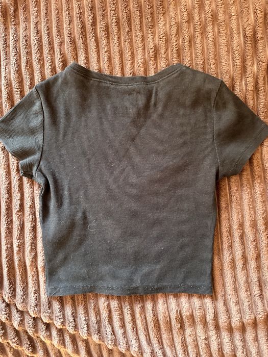 Czarna buzka krótka