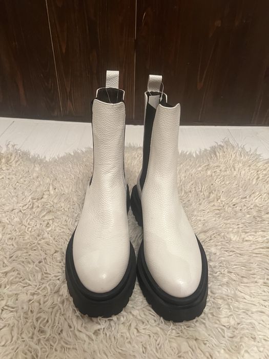 Черевики жіночі Італія Laura Bellariva 39