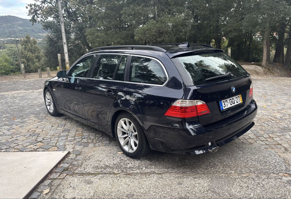Bmw E61 520d LCI Touring — photo 4