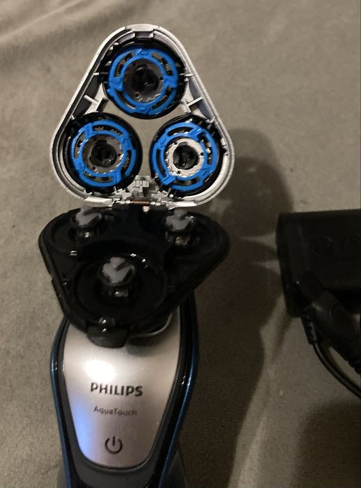 Бритва Philips Shaver Series 5000 AquaTouch