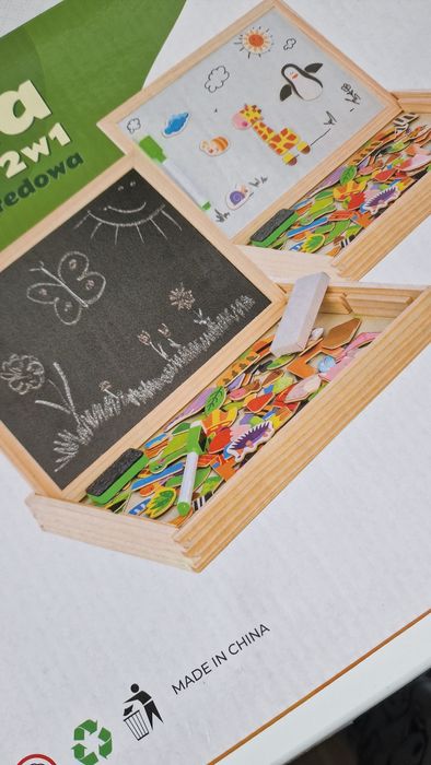 Nowa Tablica na magnesy, mazaki suchoscieralne lub kredę