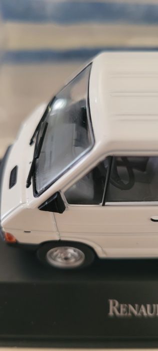 Miniatura Renault
