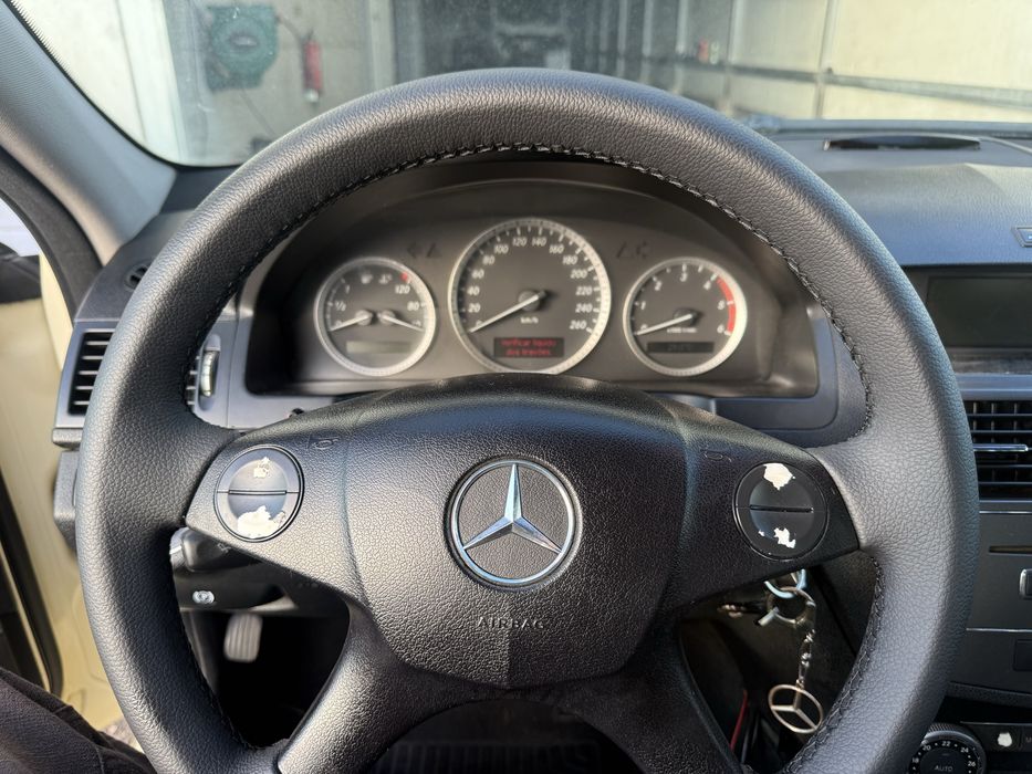 Mercedes-Benz C200  CDI