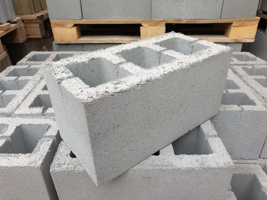 Шлакоблок строительный 390х190х190 ТМ Новый Двор