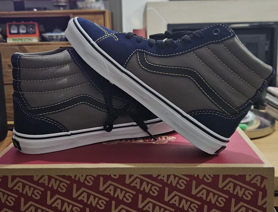 Ténis novos a estrear na caixa, VANS SKATE HIGH  tamanho 42,5.