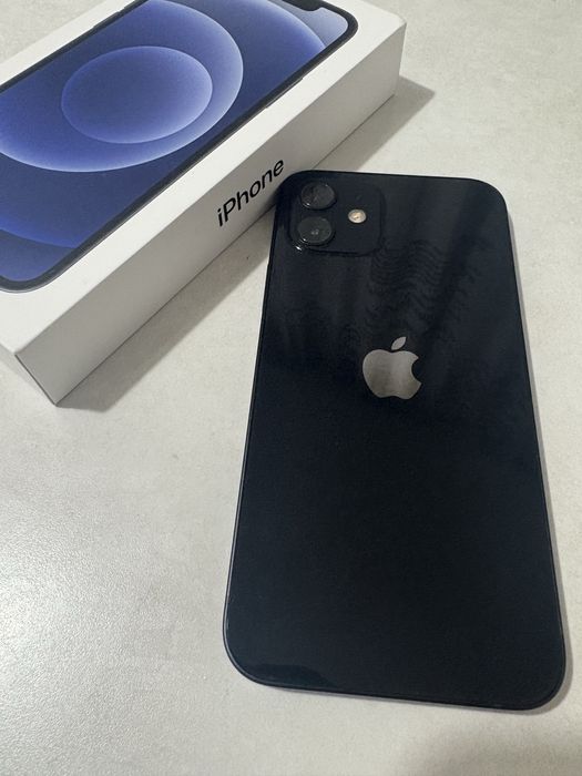 Продаю смартфон Apple iPhone neverlock (айфон) 12 256GB Black