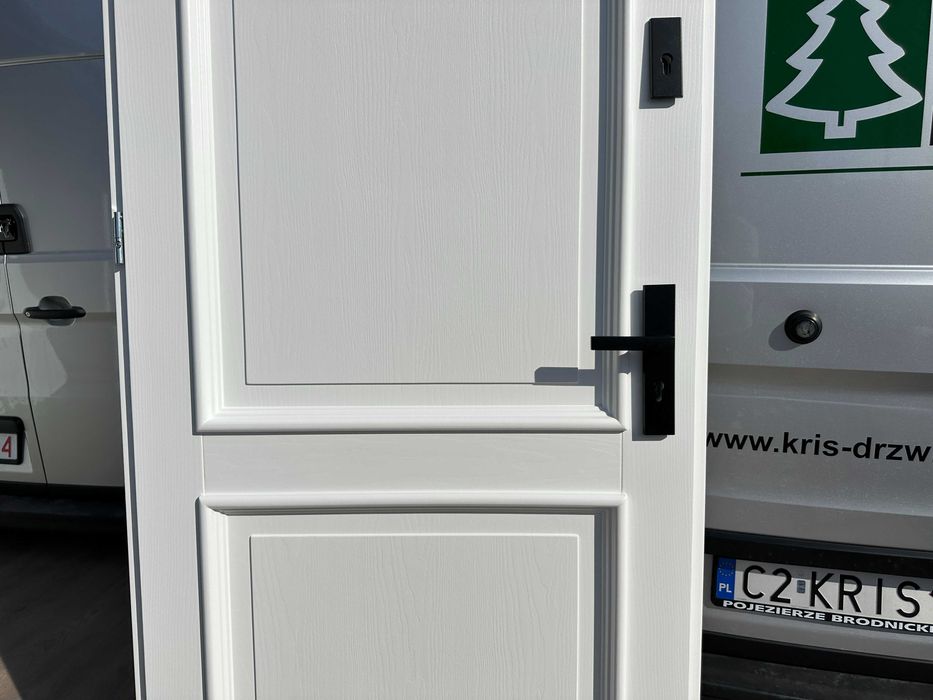 Drzwi zewnętrzne wewnątrzklatkowe NA WYMIAR BIAŁE MONTAŻ Cała Polska