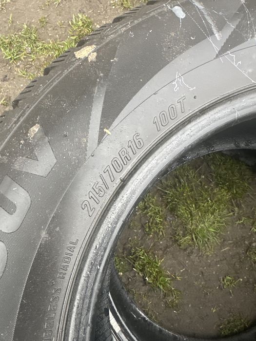 Opony zimowe maxis 215/70/16 suv