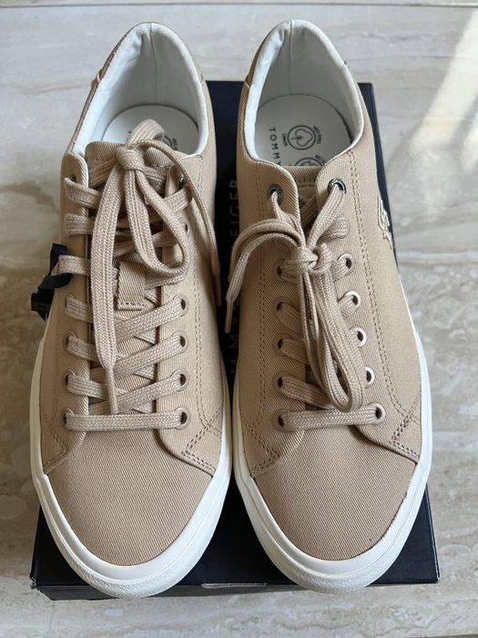 Кеди Tommy Hilfiger 40р.