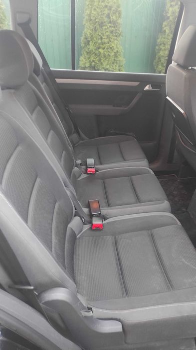 Volkswagen Touran 2010 1.4 бензин