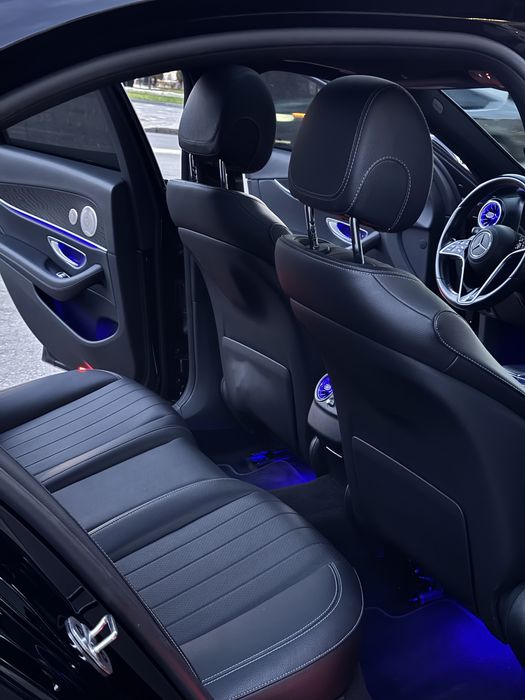 Mercedes-Benz E350 2022