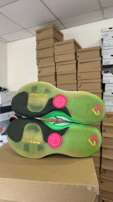 #4241 Nike Jordan Luka 4 [US 8|26 cm]