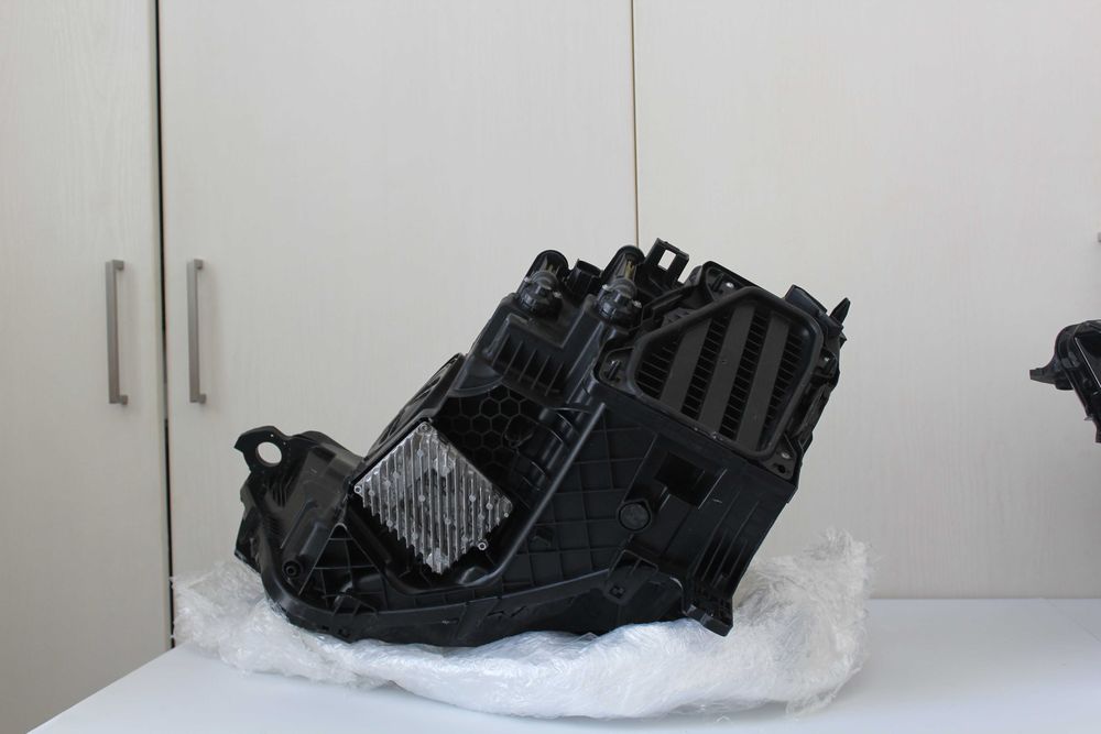 Faróis Dianteiros Full LED Audi RS Q3 (F3)