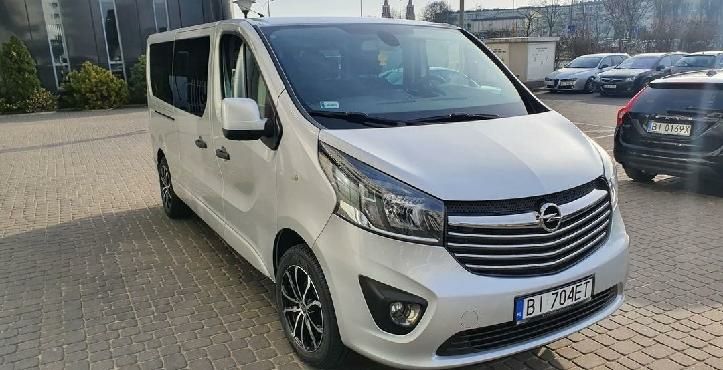 Wynajem auta Uslugi  transportowe. Mechanika pojazdowa