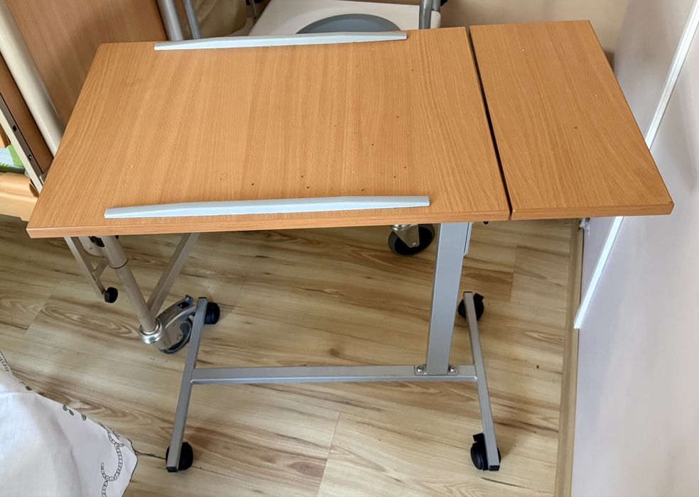 Łóżko rehabilitacyjne + stolik + materac