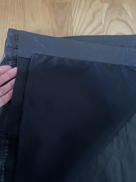 Prawdziwa skóra , mini spódniczka Mads Norgaard copenhagen