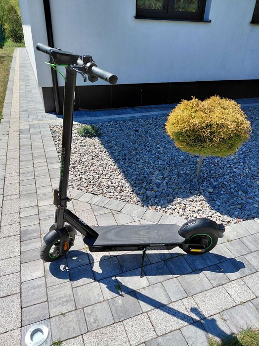 Sprzedam Hulajnogę elektryczną Acer Electric Scooter Series 5           Stan idealny