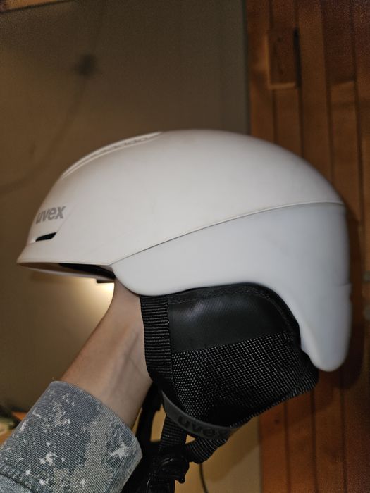 Kask narciarski UVEX ULTRA 55–59 cm | EN1077 kl. B | stan bdb, bez rys