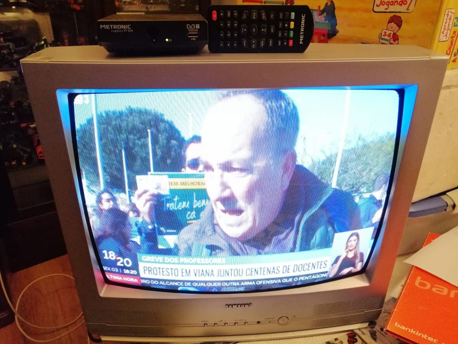 Samsung TV with remote, TV works but sound is intermittent64550377389826121